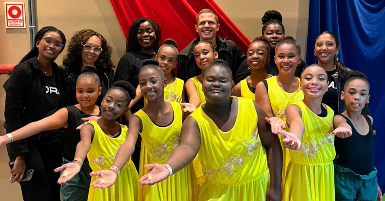 Balé do Movimento Bora! no Eldorado é premiado em festival de dança